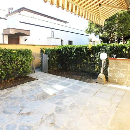 Daire La Casa Di Fede Marina Di Pisa